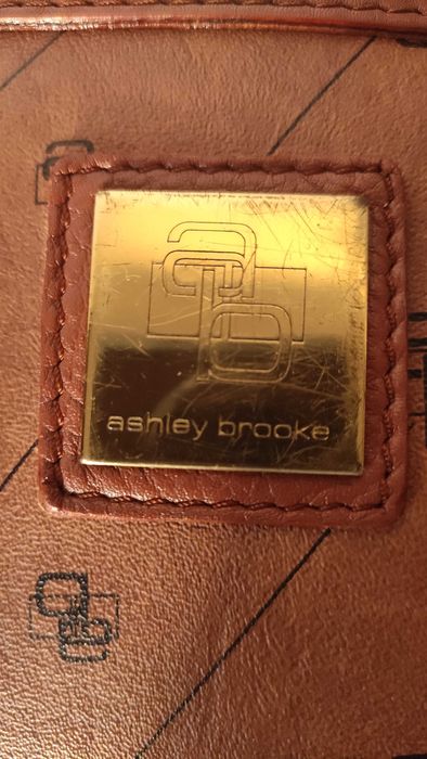 Ashley Brooke кожена дамска чанта