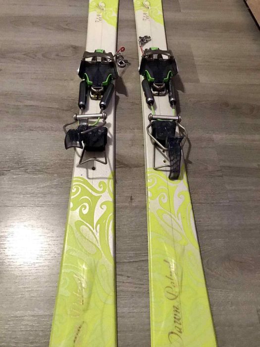 K2 Dawn Patrol, дамски телемарк ски