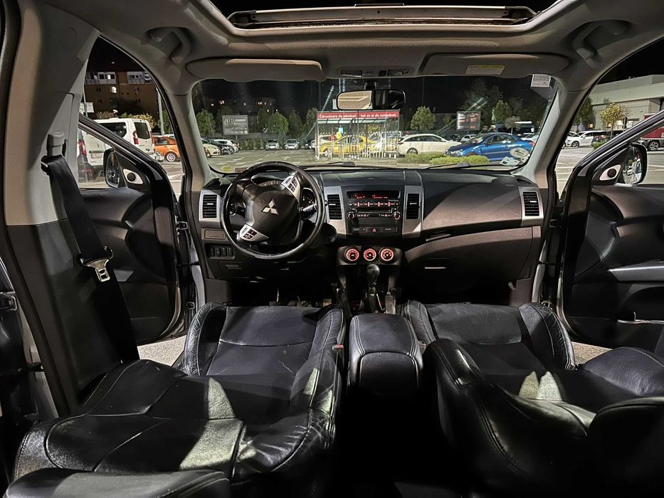 MITSUBISHI OUTLANDER 2.0D 4X4 2008 stare foarte buna