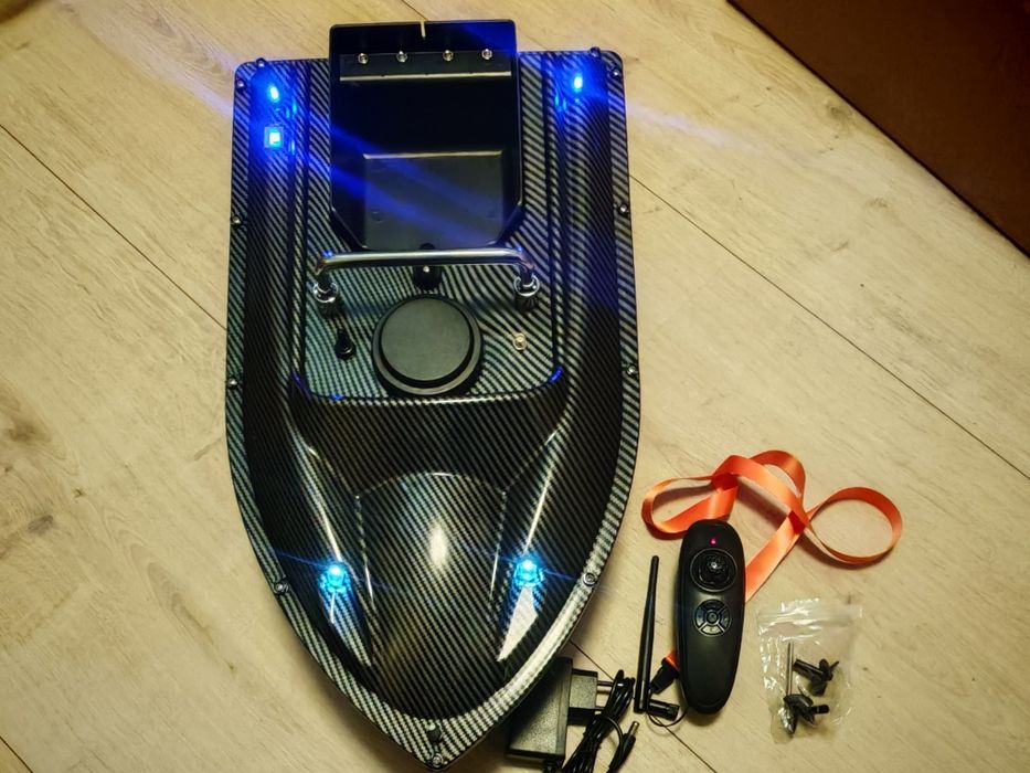 Barcuta vaporaș navomodel plantat nadit 2 cuve 2 motorase 500m Noua!!