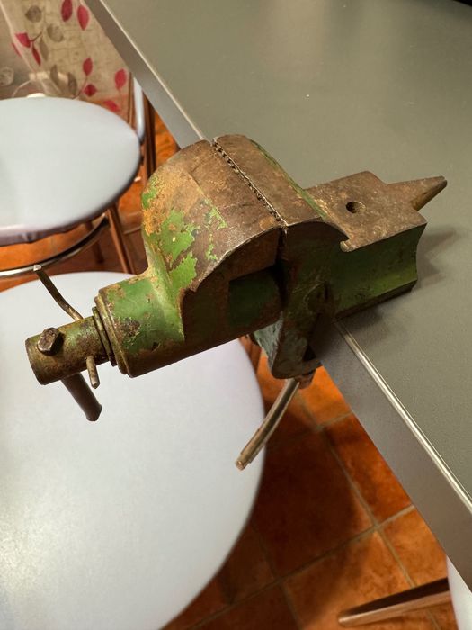 Тиски малые ссср