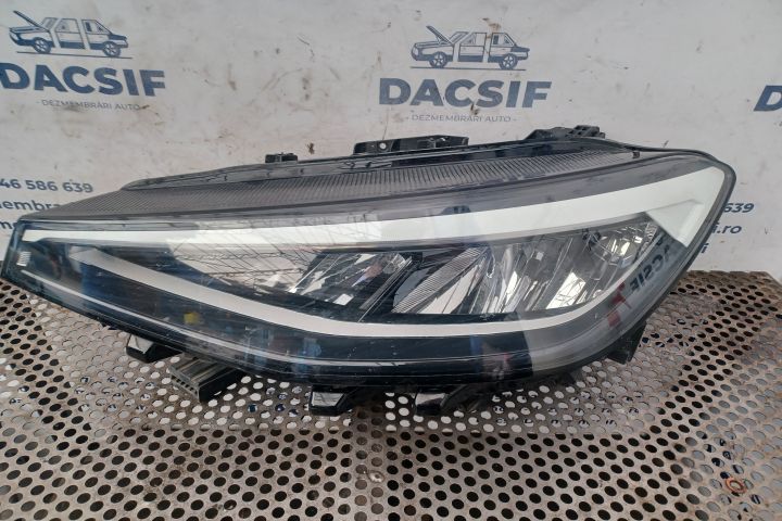 FAR STANGA FULL LED 11B941005 Volkswagen VW ID.4 1  [din 2020 pana  2022] seria