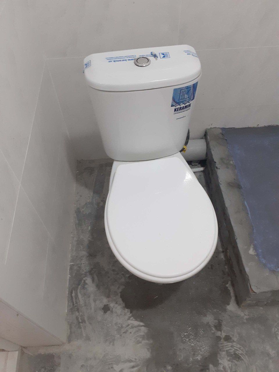 Продам ванна унитаз