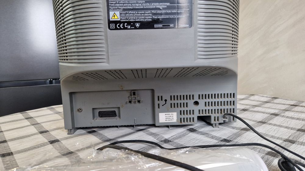 Телевизор panasonic colour