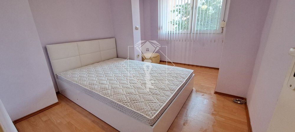 Продава се Двустаен апартамент в Пловдив, Христо Смирненски - 55 кв.м за 1819 €/кв.м - Снимка #2