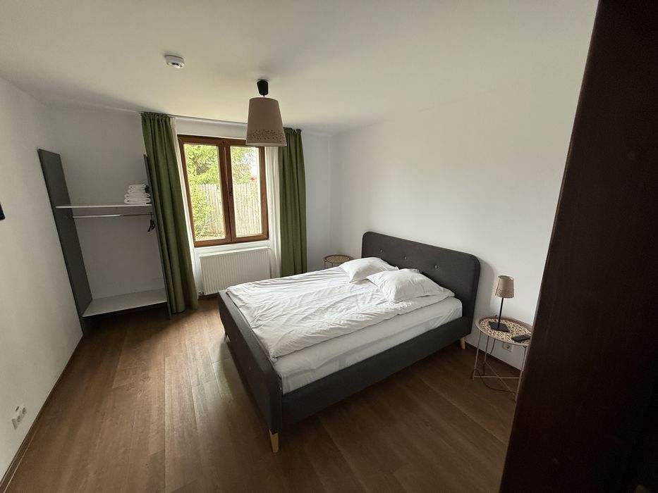 Vand apartament 3 camere