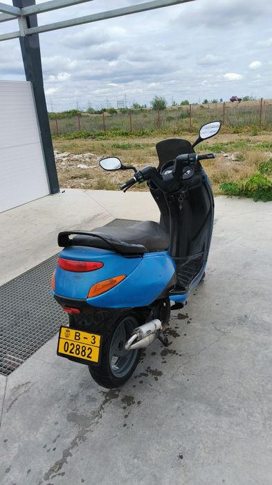 Scuter Peugeot Elyseo 49cc