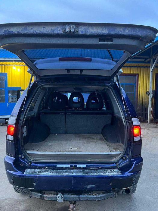 Mitsubishi pajero sport 2006