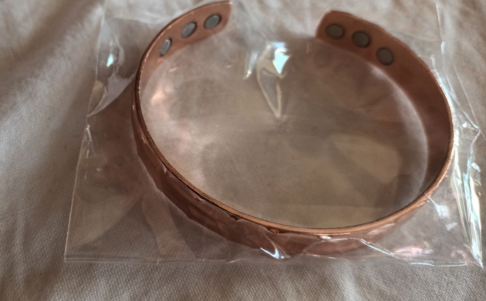 Bratara din cupru cu magneti