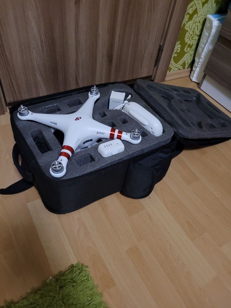 Дрон Dji Phantom 3 standard като нов