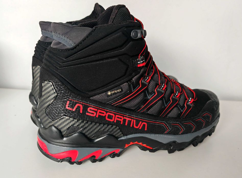 Ghete La Sportiva Ultra Raptor II Mid GTX nr. 42