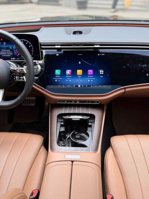 Mercedes - Benz E300