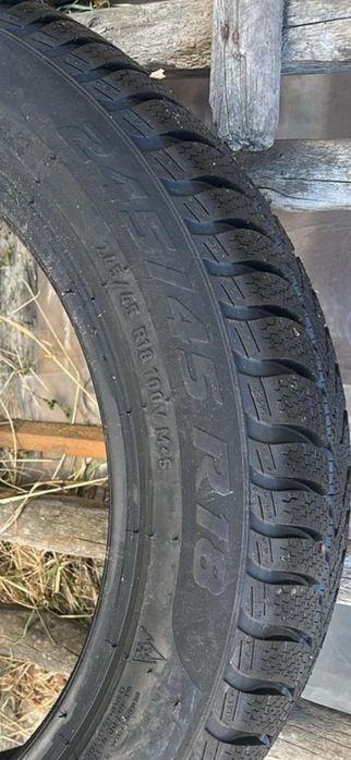 Зимни гуми Pirelli 245/45/18