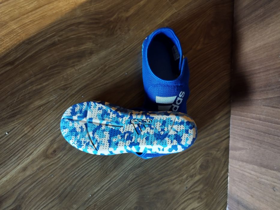 Обувки за момче- Адидас 34 номер/ много запазени/