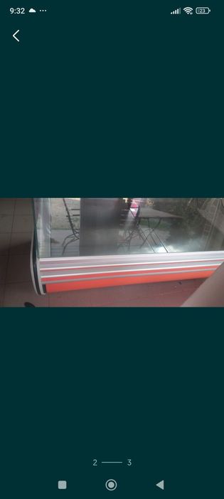 Vitrina frigorifica prăjituri