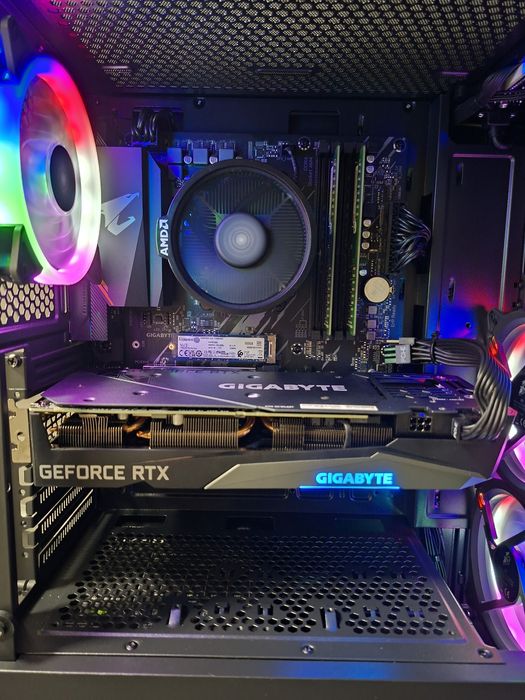 PC Ryzen 7 5700x cu RTX 3070