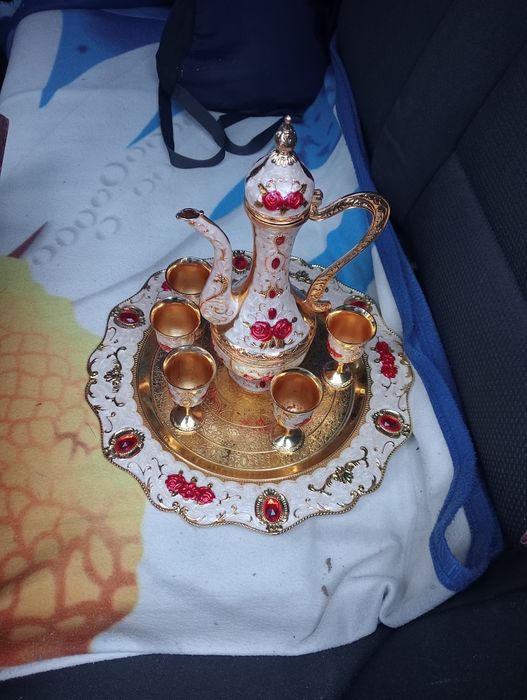 Set oriental tava ,ceainic si ceșcute