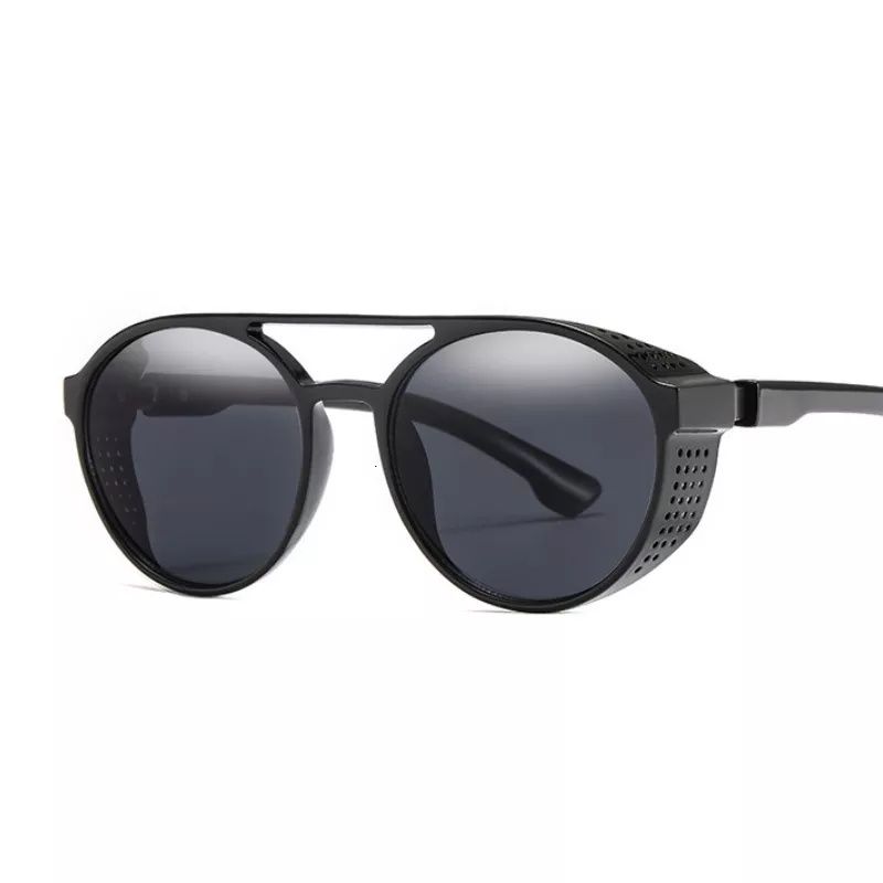 Retro sunglasses w/ side shield