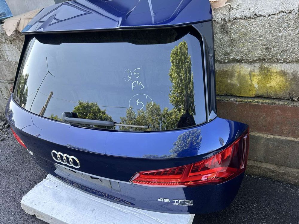 Audi Q5 FY 8A0 заден капак/стопове