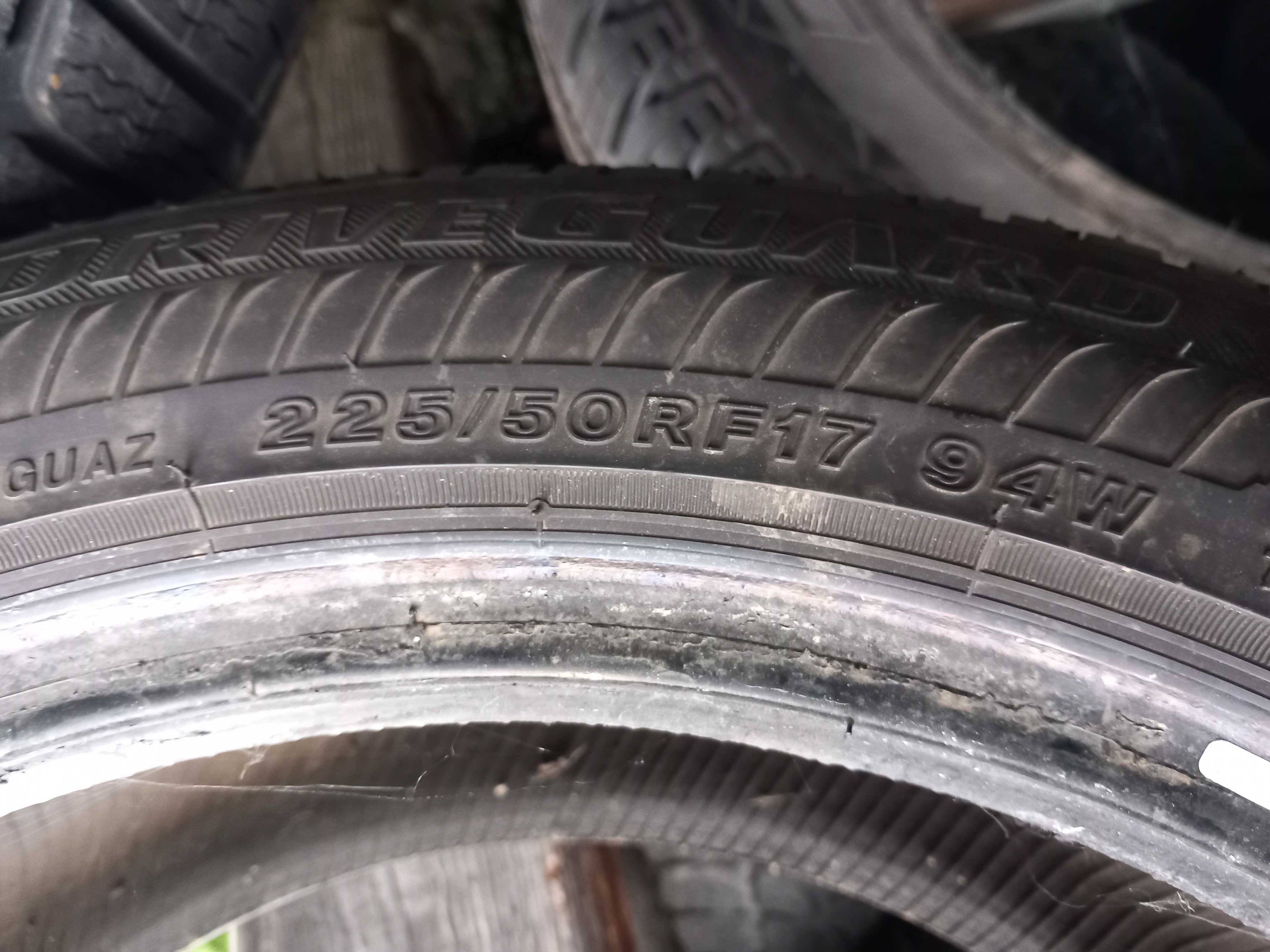 Продавам 1 гума Bridgestone 275/50 R17