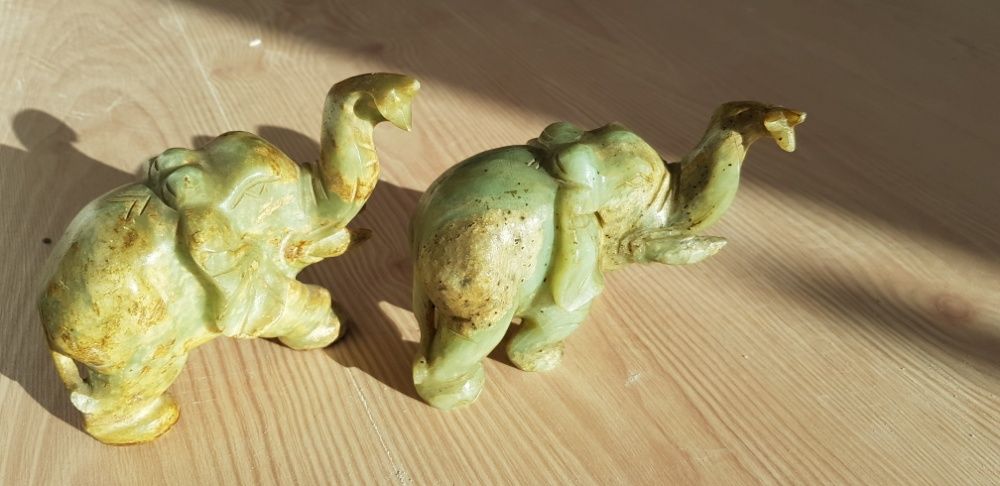 Elefanti Jad verde 1.7 kg! Antichitati, 2 statuete