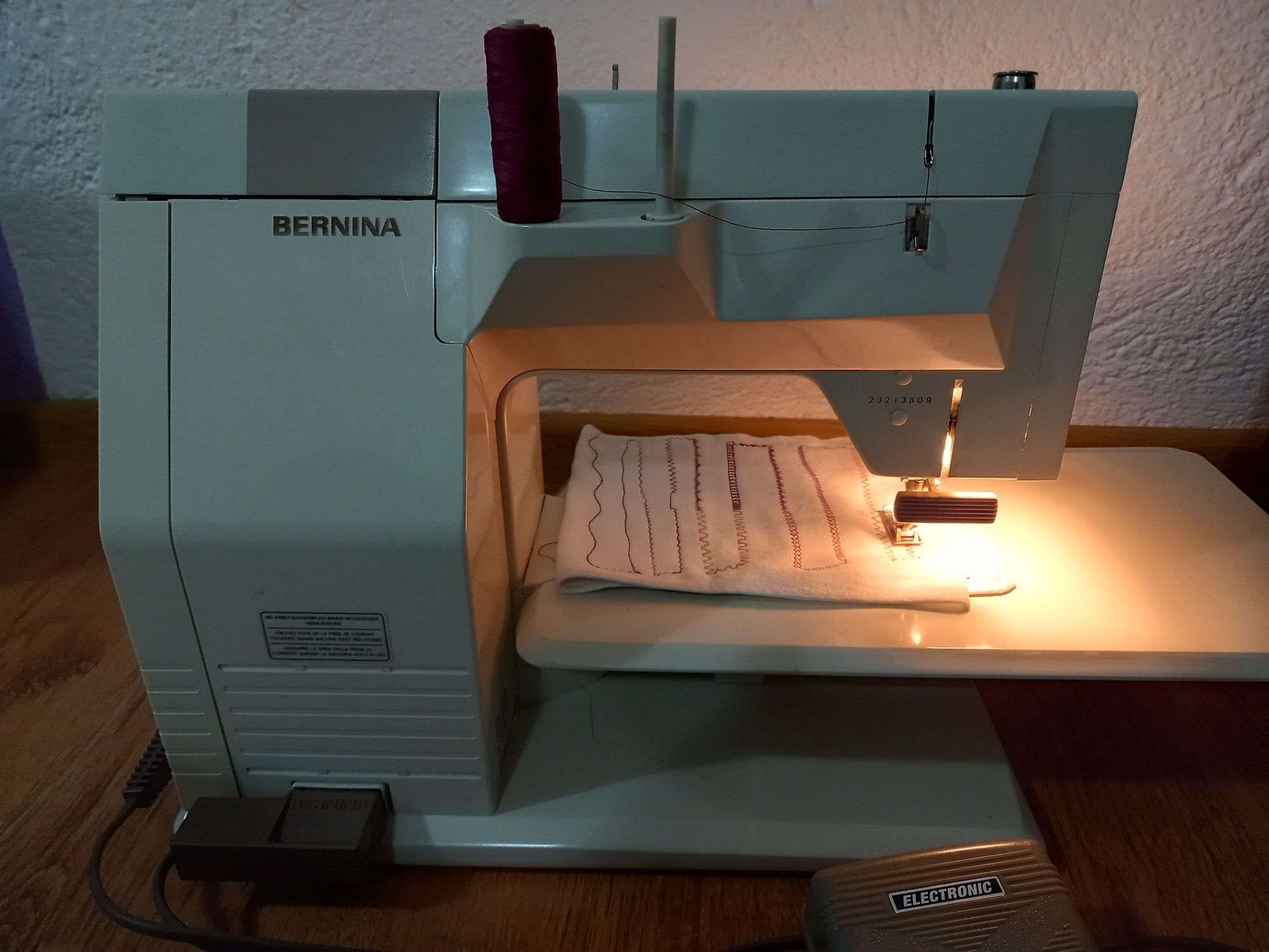 Шевна машина Bernina 931