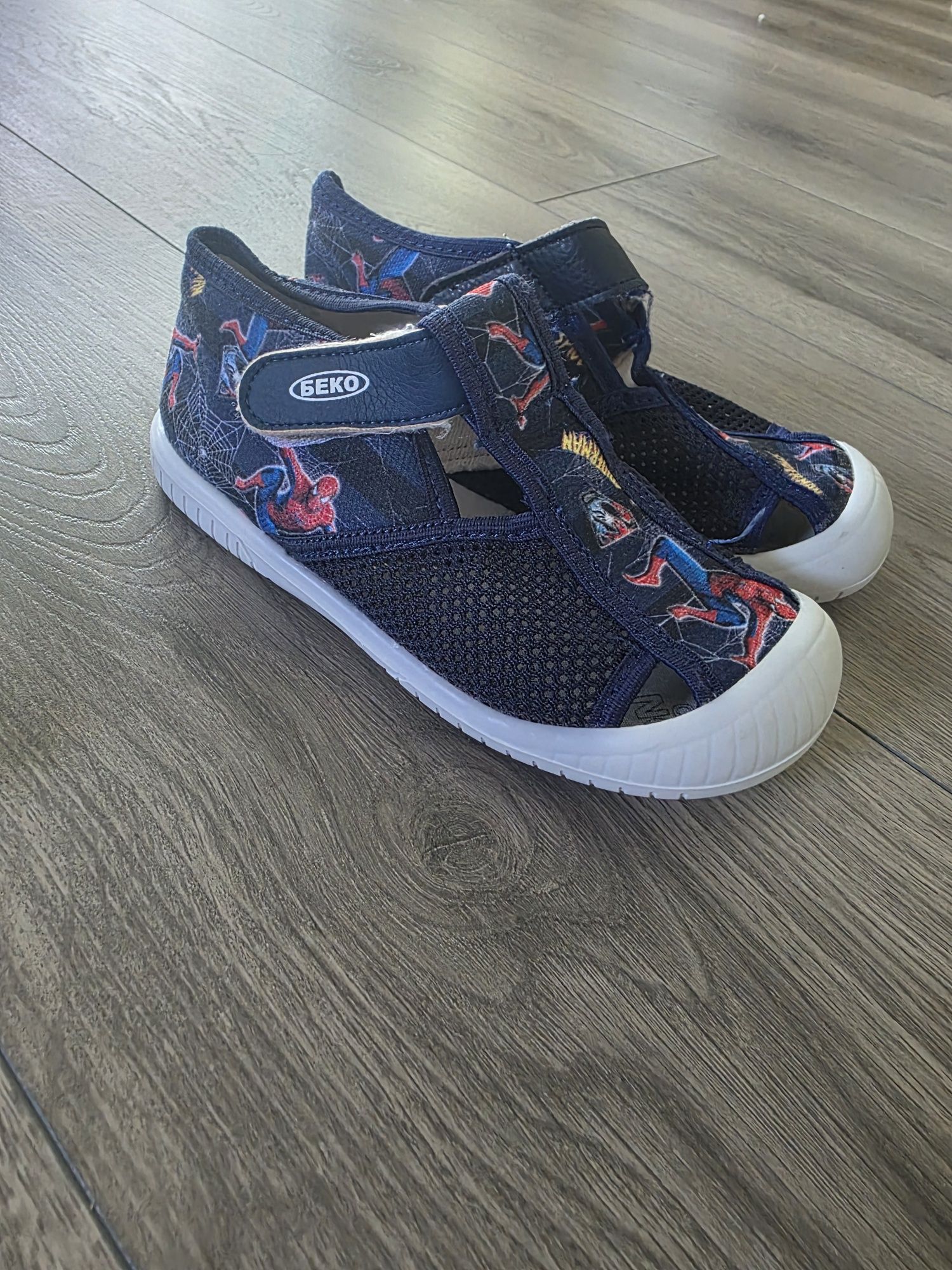 Пантофи за градина-29,30 и 31 номер