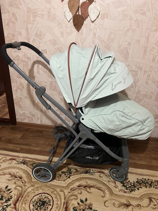 Коляска детская легкая