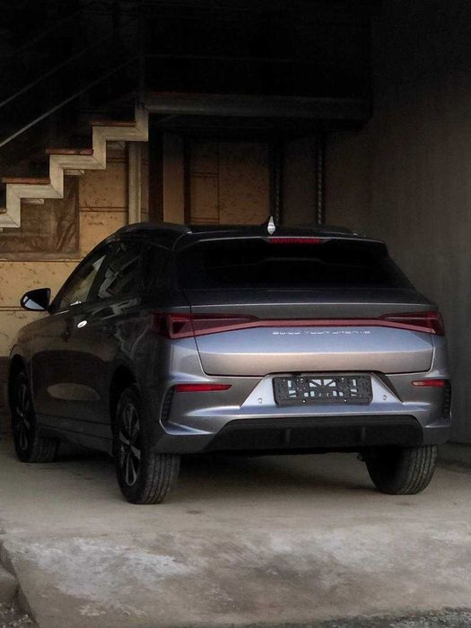 Byd E2 Luxury full