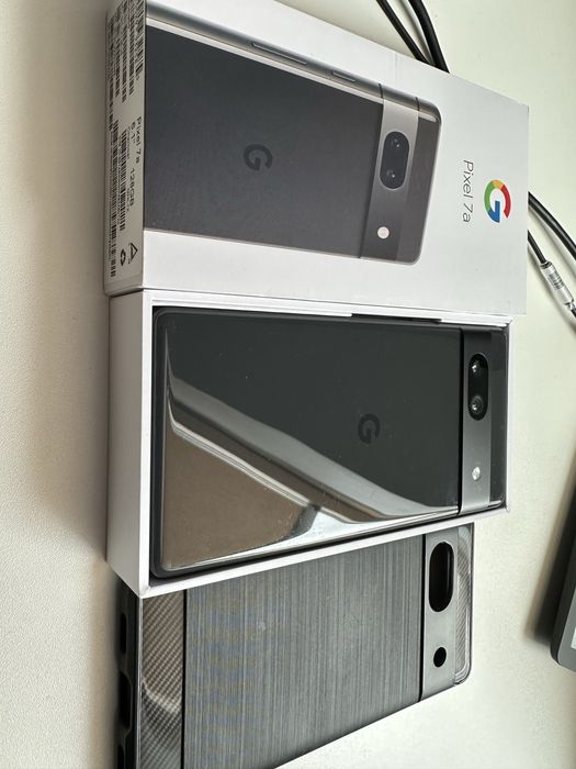 Vand Pixel 7a pentru piese