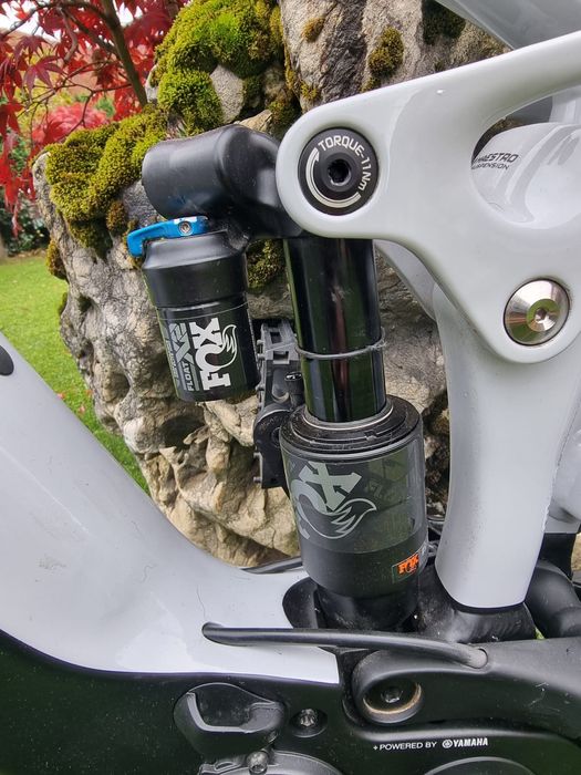 Bicicleta electrica Giant