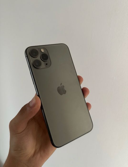 Vând Iphone 11 pro
