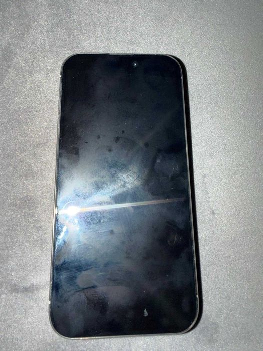 Vând iPhone 15 Pro, 128 GB