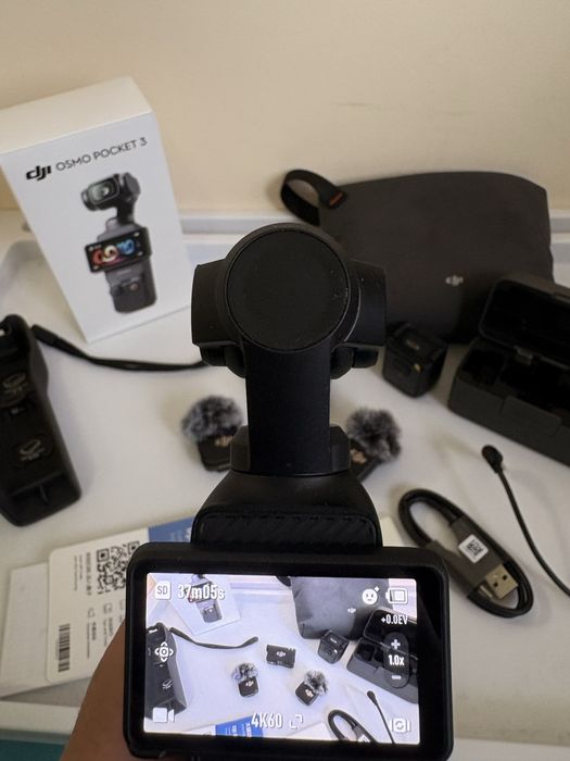 DJI Osmo Pocket 3 + DJI Mic 2 Mini Combo