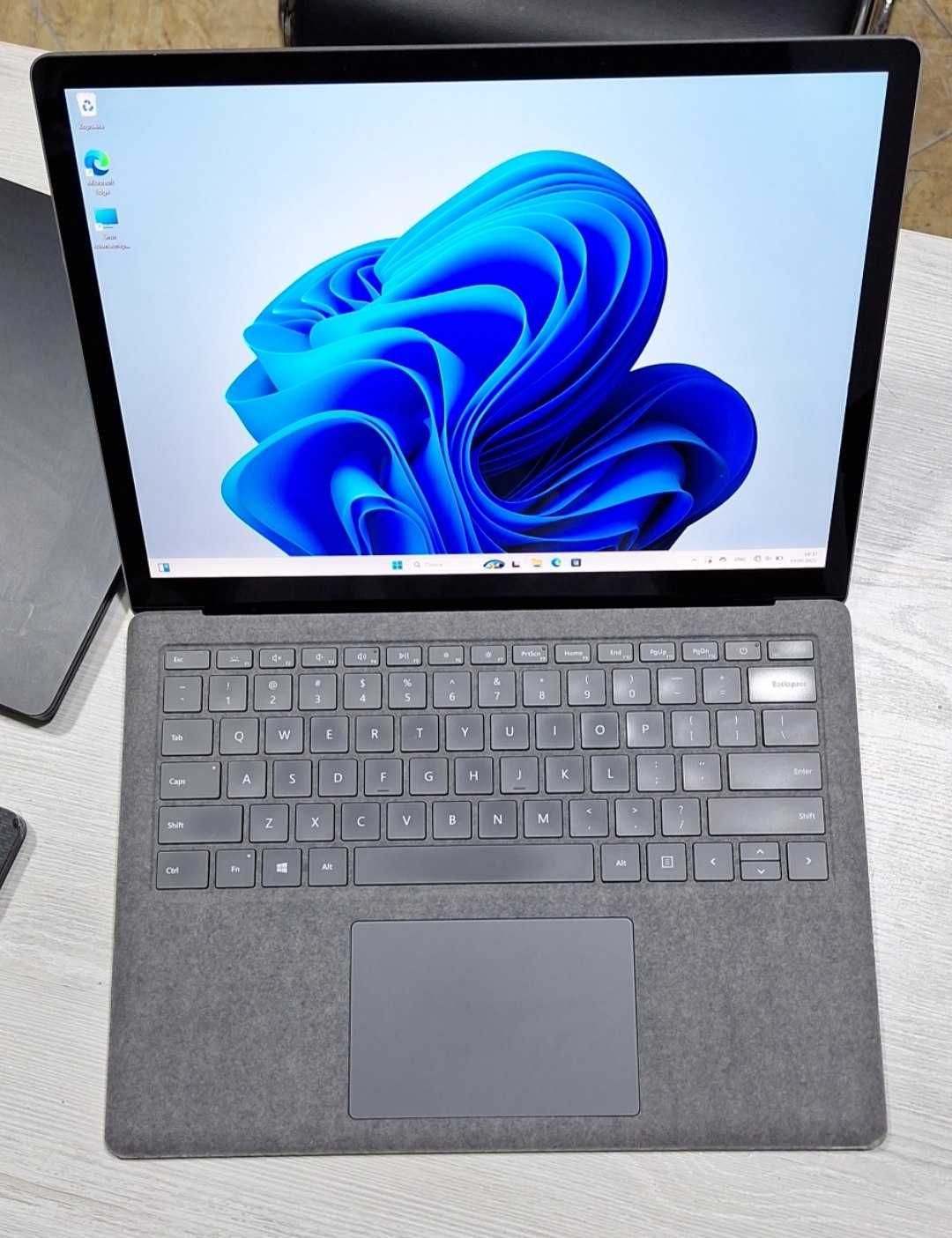 Surface Laptop 4 13.5” 2K IPS Sensor i5-1145G7 8GB/256GB SSD NVMe