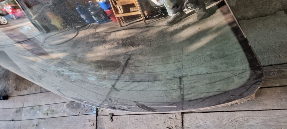 Предно стъкло бмв е 90/91