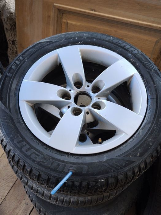 Гуми с джанти за БМВ Е60 16"