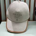 Sapca Prada Milano