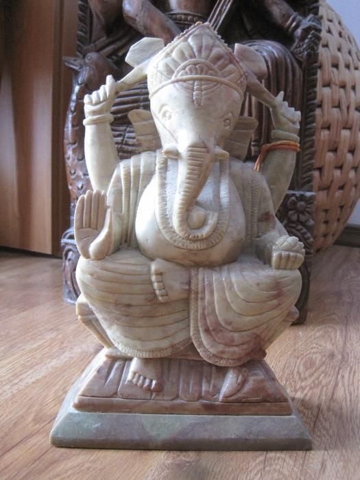 Statuia Zeului Hindus Ganesha