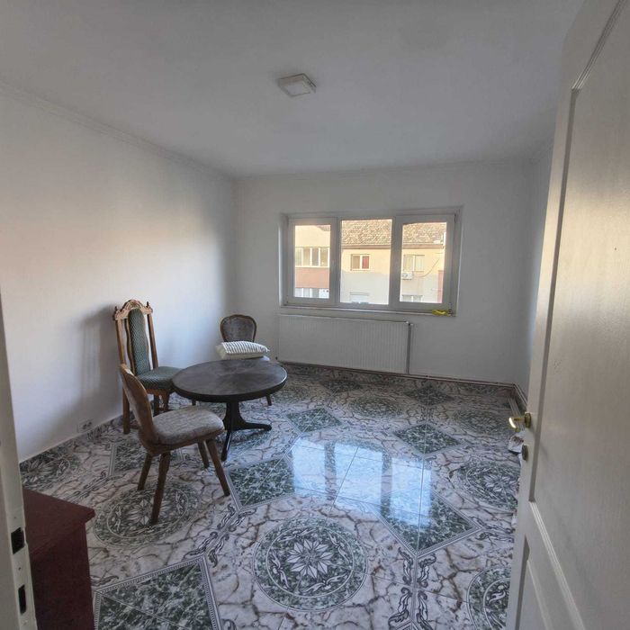 Apartament  2  camere   decomandat zona  Modern -Dorobantilor