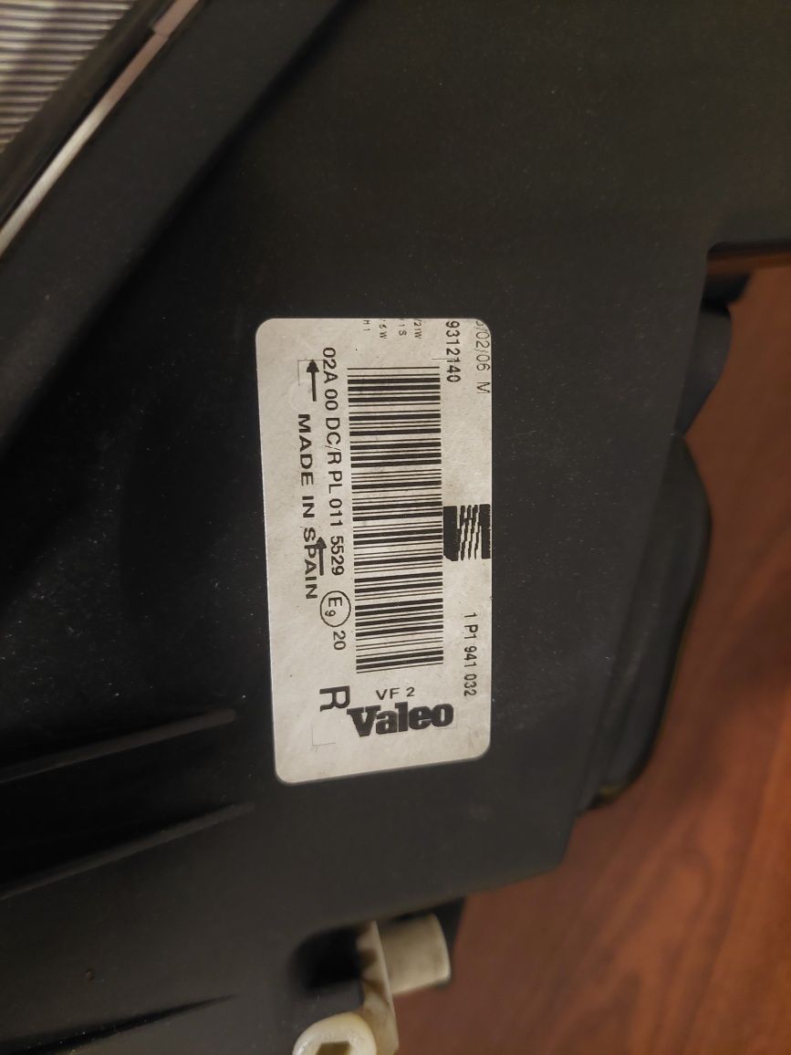 Фарове Ксенон Valeo за Seat Leon 1p mk2 /Altea 5p/ Toledo 5p
