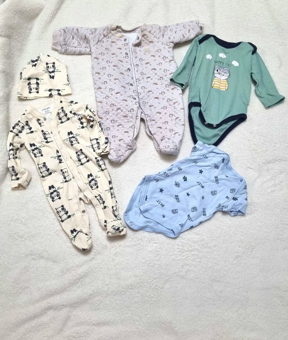 Пакет детских вещей от 0 до 6 месяцев + подарок