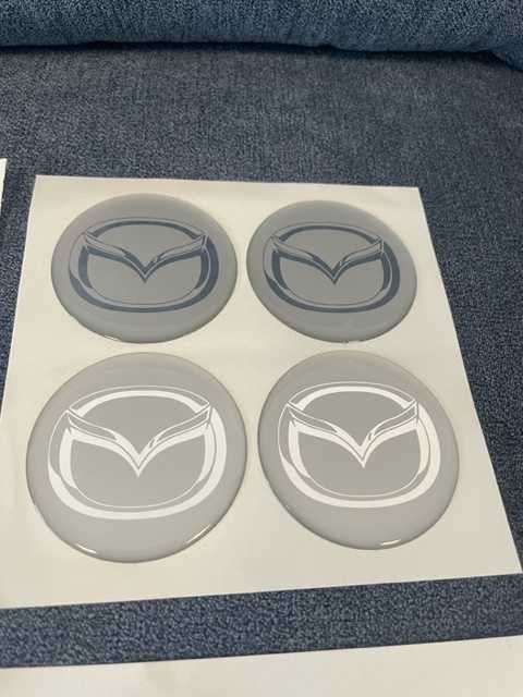 Стикери Емблеми за Капачки Джанти Тасове Лепенки MAZDA VOLVO SKODA 6см