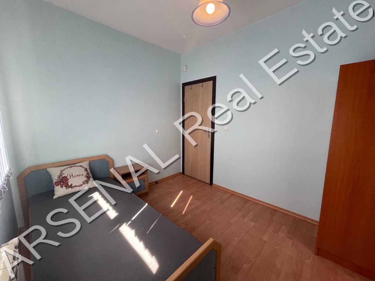 Дава се под наем Тристаен апартамент в София, Младост 1 - 140 кв.м за 750 € - Снимка #5