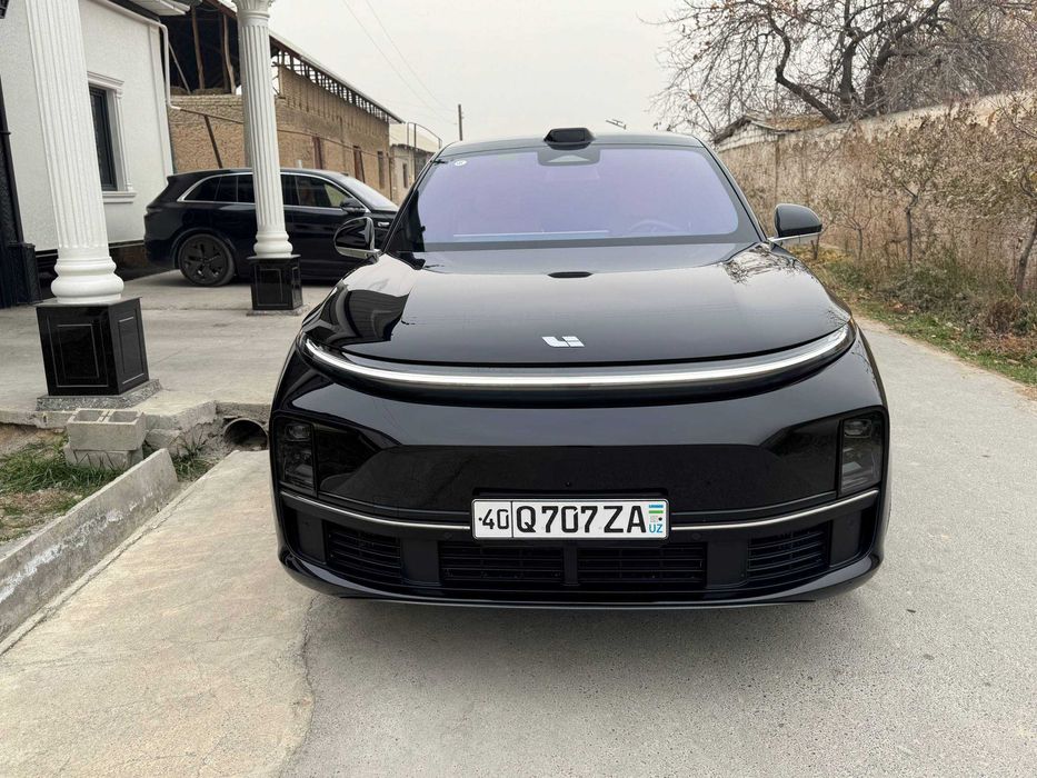 Lixiang L7 Ultra 2024 идеал. Узимники