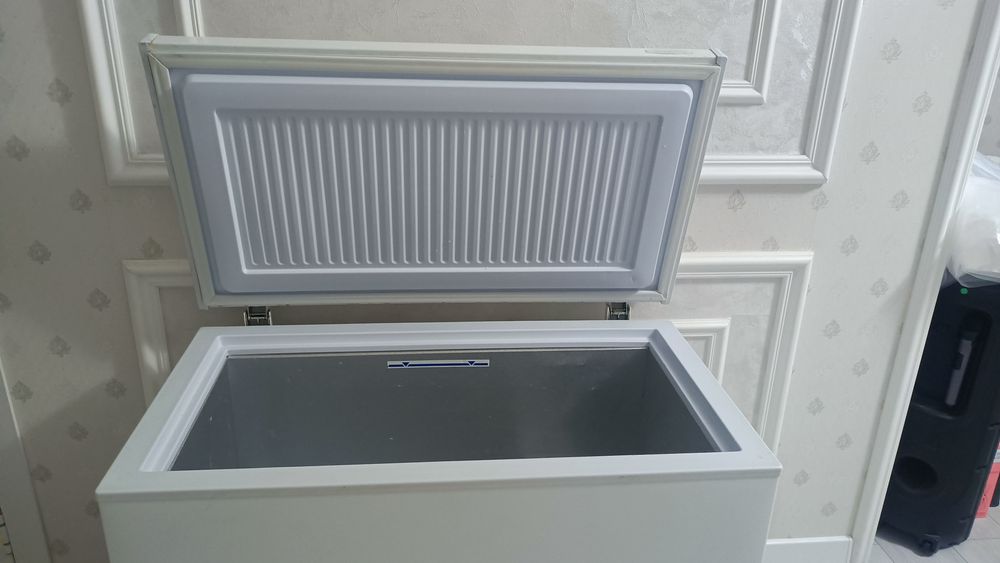 Морозильник б.у ,