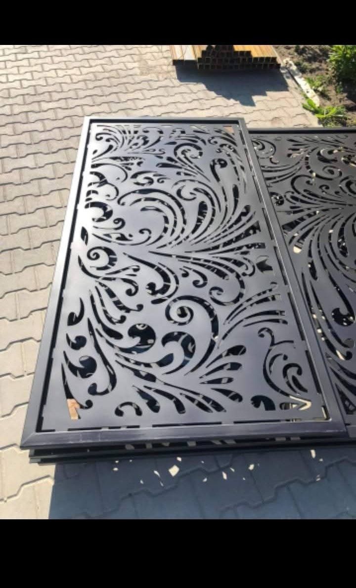 Balustrade din tablă decupata