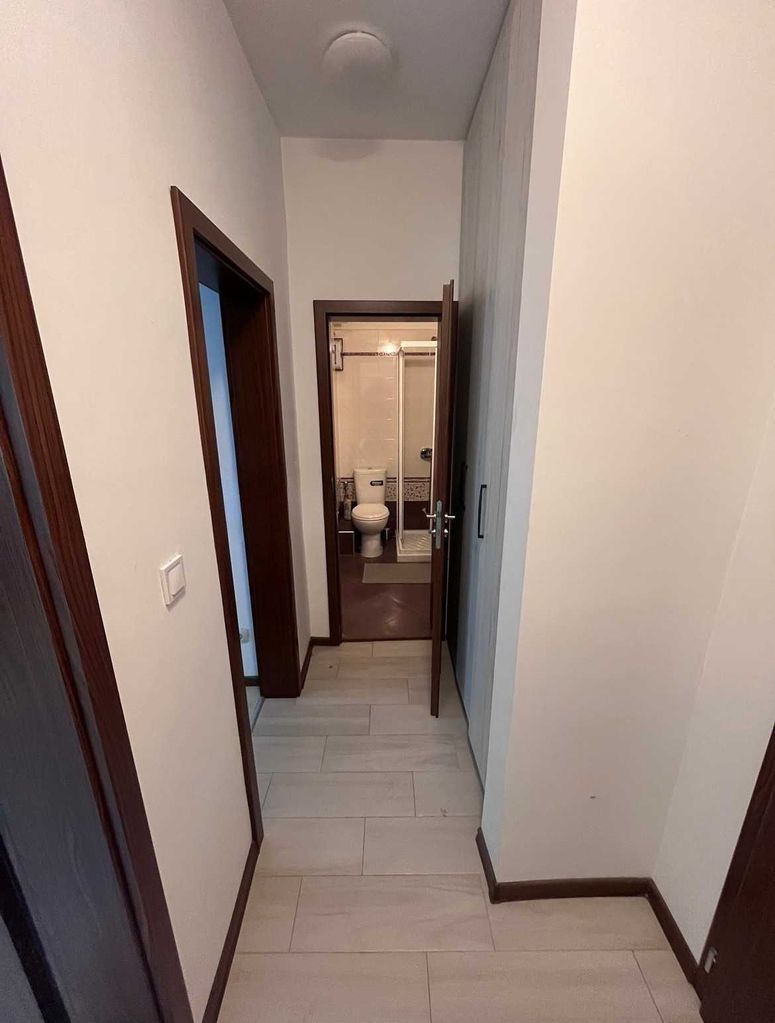 Дава се под наем Двустаен апартамент в София, Център - 60 кв.м за 700 € - Снимка #3