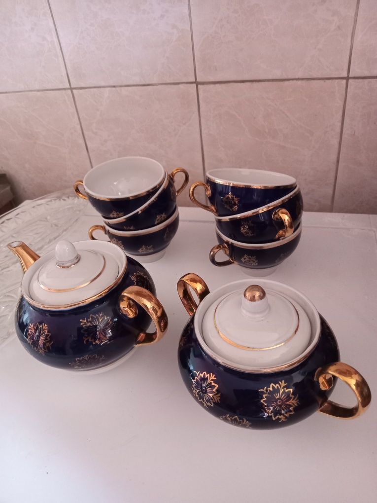 Продам чайный советский сервиз и другую кухонную утварь