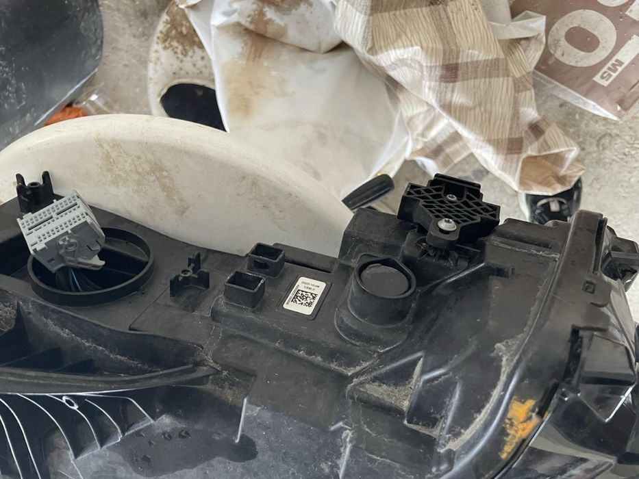 Десен фар Full Led - BMW 2 serie 2022г